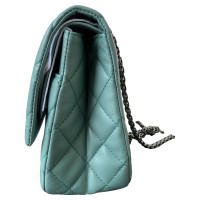 Chanel Classic Flap Bag en Cuir en Turquoise