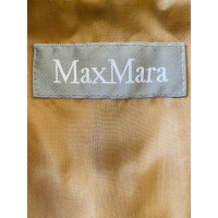 Max Mara Jacke/Mantel aus Leder in Beige