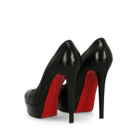 Christian Louboutin Pumps/Peeptoes Leather in Black