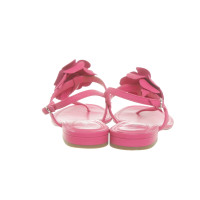 Chanel Sandals Leather in Pink