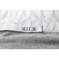 Allude Top in Grey