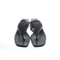 Jourdan Sandalen aus Leder in Schwarz