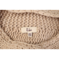 Rika Knitwear in Beige