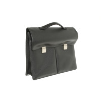 Louis Vuitton Handbag Leather in Black