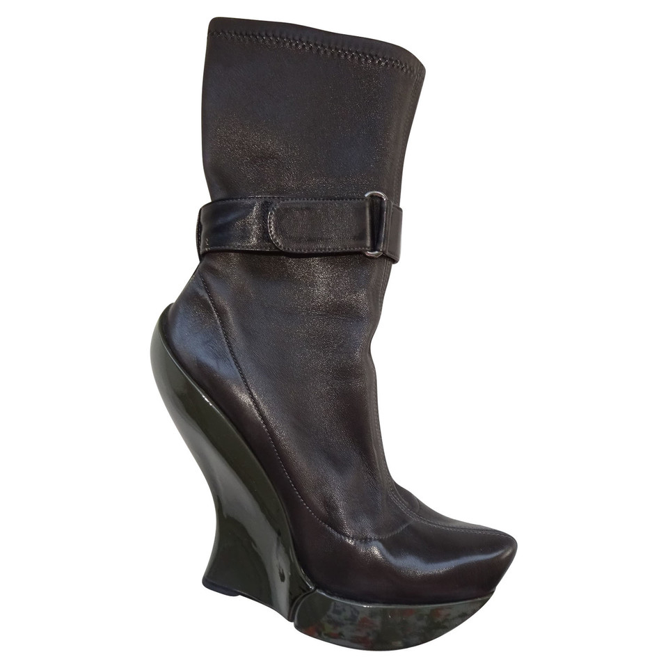 Céline Ankle boots Patent leather in Khaki