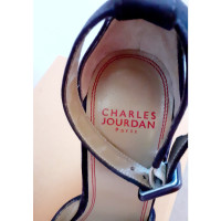 Charles Jourdan Pumps/Peeptoes Leer in Bruin