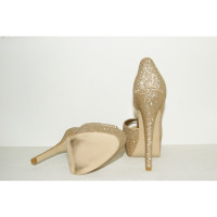 Steve Madden Pumps/Peeptoes Leather in Gold