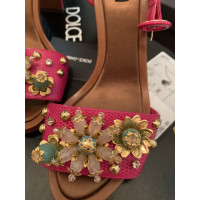 Dolce & Gabbana Sandali in Rosa