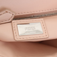 Fendi Peekaboo Bag in Roze