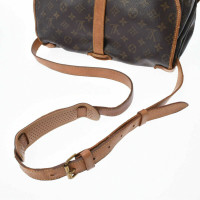 Louis Vuitton Saumur 35 Canvas in Bruin