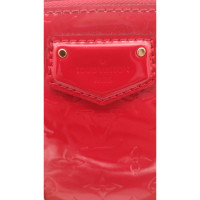 Louis Vuitton Montebello aus Lackleder in Rot