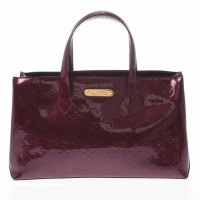 Louis Vuitton Handtasche aus Lackleder in Bordeaux