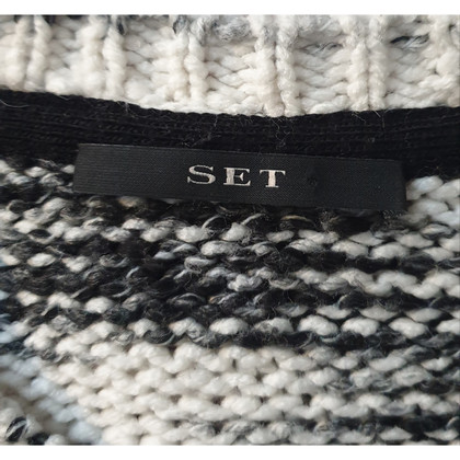 Set Knitwear