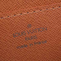 Louis Vuitton Porte Documents Voyage in Tela in Marrone