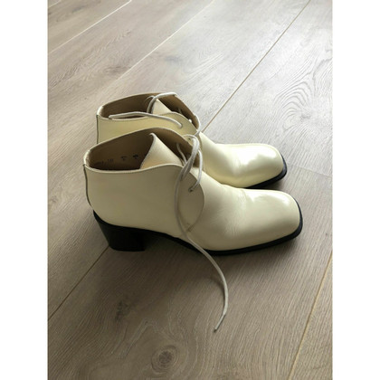 Free Lance Ankle boots Patent leather in Cream