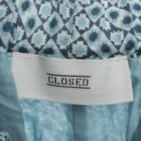 Closed Summer pants with pattern