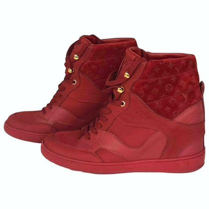 Louis Vuitton Trainers in Red