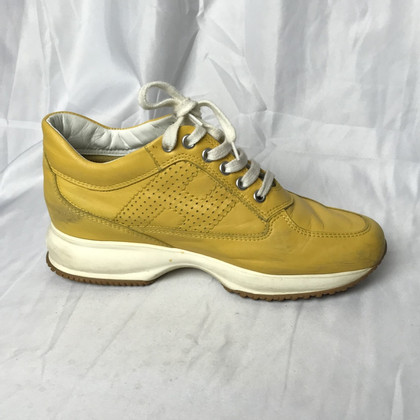 Hogan Trainers Leather in Yellow