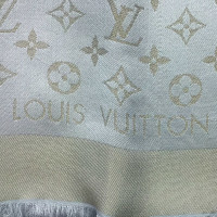 Louis Vuitton Monogram Glansdoek in beige / goud