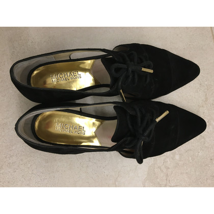 Michael Kors Chaussures à lacets en Daim en Noir