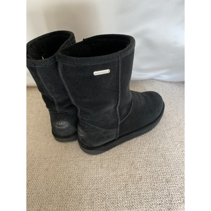 Emu Australia Ankle boots Suede in Black
