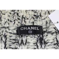 Chanel Vest Cashmere in White