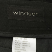 Windsor Suit in black