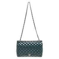 Chanel Classic Flap Bag Maxi en Cuir verni en Vert