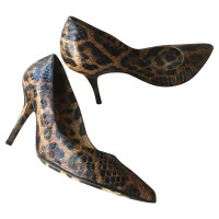 Dolce & Gabbana pumps in reptile look