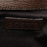 Loewe Umhängetasche aus Leder in Braun