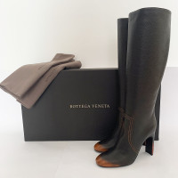 Bottega Veneta Stiefel aus Leder in Braun
