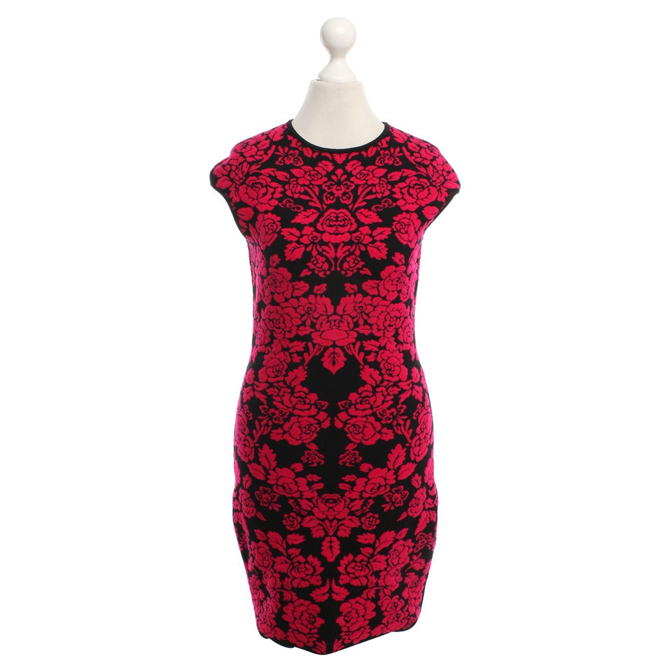 Alexander McQueen Knit dress with pattern