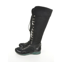 Chanel Chaussures à lacets en Noir