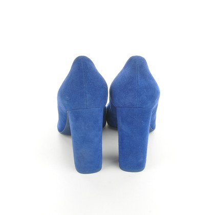 Christian Dior Pumps/Peeptoes aus Wildleder in Blau