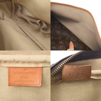 Louis Vuitton Trouville Canvas in Bruin