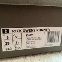 Adidas By Rick Owens Sneakers aus Wildleder in Schwarz