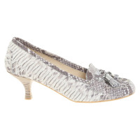 Stuart Weitzman pumps en look reptile