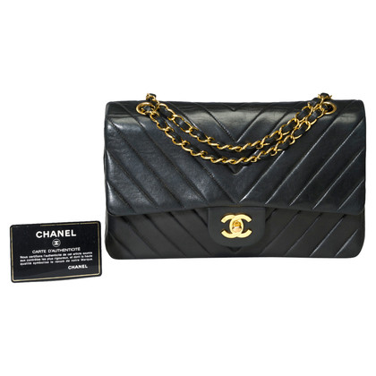 Chanel Chevron Flap Bag Leer in Zwart