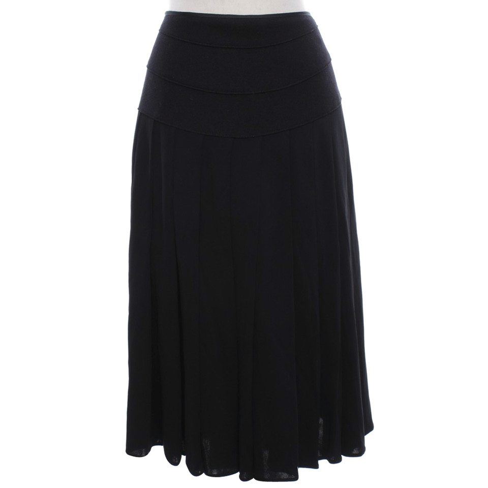 Strenesse Pleated skirt in black