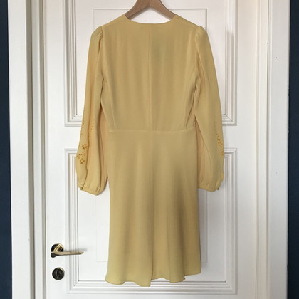 Max Mara Studio Dress Silk in Yellow