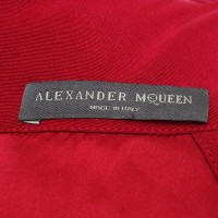 Alexander McQueen Kleid in Rubinrot