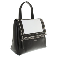 Givenchy Handbag in black and white