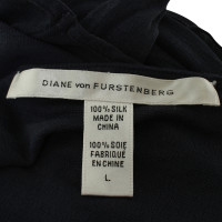 Diane Von Furstenberg Silk top in dark blue