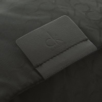 Calvin Klein Umhängetasche mit Logo-Muster