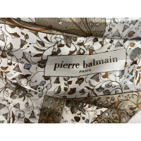 Pierre Balmain Schal/Tuch aus Seide in Weiß