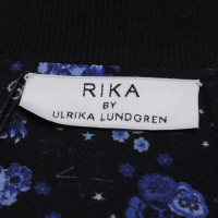 Rika Jacket with floral print