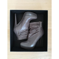 Pura Lopez Ankle boots Leather in Taupe