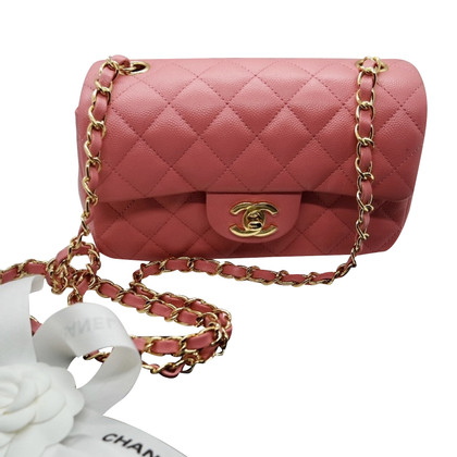 Chanel Classic Flap Bag New Mini Leer in Roze