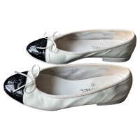 Chanel Slippers/Ballerina's Lakleer