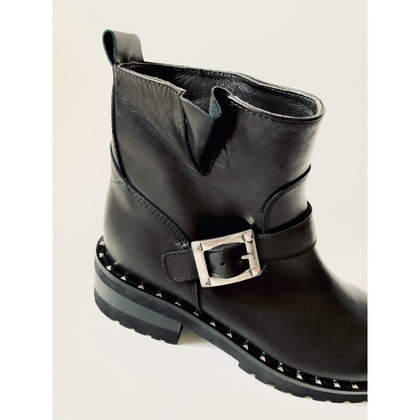 Via Roma 15 Ankle boots Leather in Black